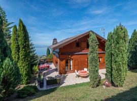 Chalet avec sauna entre Lac Leman, Montagnes et Golf - Le Cocon du Lac Léman，位于埃维昂莱班的酒店