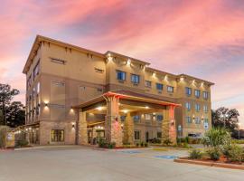 卡拉斯科贝斯特韦斯特PLUS酒店，位于Center的酒店