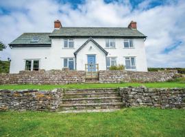 Windy Walls - 3 Bedroom Holiday Home - Rhossili，位于罗西里的酒店