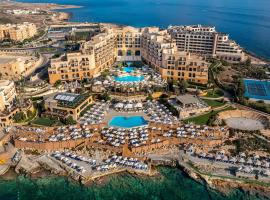 Corinthia St George's Bay，位于圣朱利安斯的酒店