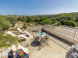 Experience Stay in a Cave St Martin - Happy Rentals，位于Mġarr的乡村别墅
