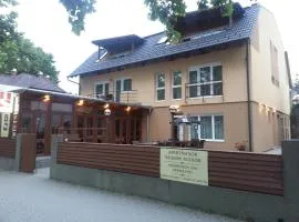 亚当公寓旅馆
