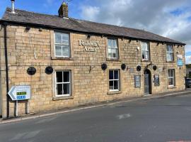 Feildens Arms & Hotel，位于Balderstone的酒店