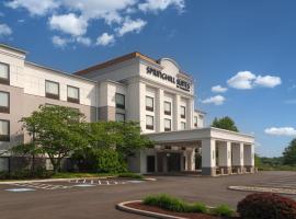思柏林希尔韦斯特米夫林酒店，位于阿勒格尼县机场 - AGC附近的酒店