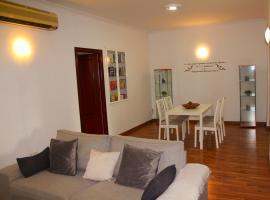 Villa Ahumor Apartamento entero 20 m Sevilla -6pax，位于两姐妹的公寓