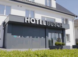 Hotel Busch，位于居特斯洛的酒店
