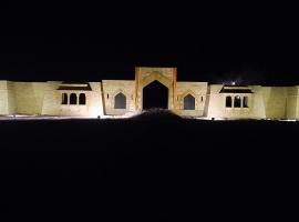 The Kafila Desert Camp，位于山姆的豪华帐篷