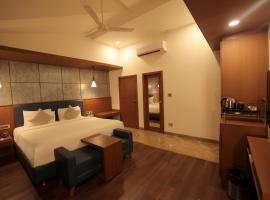 Poppys Vista Hotel，位于Thirumurugan Poondi的酒店