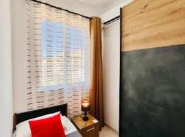 Small Room With Shared Bathroom Sliema
