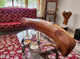 White Butterfly - A Countryside Homestay，位于特里凡得琅的酒店