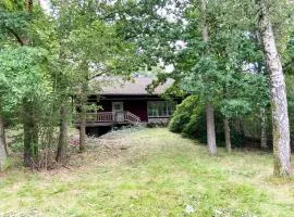 Holiday cottage in Knared next to Lagan and nature