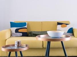 La Verri&egrave;re by la Maison de Marc- Poitiers Centre - parking et terrasse，位于普瓦捷的住宿