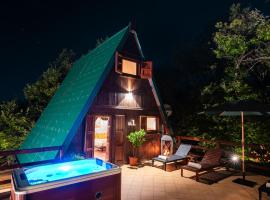 DOLF - Villa Ombrosa，位于Isola的木屋