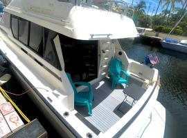 Nice Boat in Key Largo，位于基拉戈的酒店