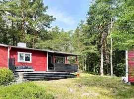 Holiday home DJURHAMN V