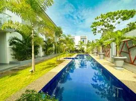 Sapphire Boutique Resort