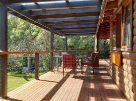 Falls Lodge - a Blue Mountains experience