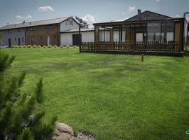 Cosy house with a big garden in the countryside，位于Gołaszewo的别墅