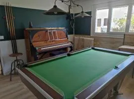 Suite avec billard et jacuzzi