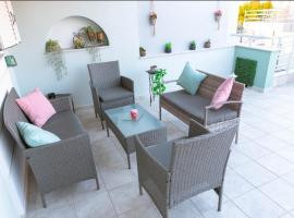 Kristin Apartment，位于帕特雷的自助式住宿