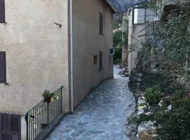 Maison de village en montagne