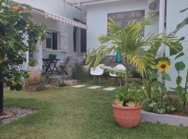 Reef Hills Residence LUXURY VILLA，位于安塞奥潘的酒店