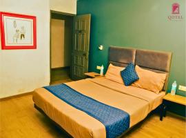 Qotel Hotel La Serene Gagan Vihar Near Preet Vihar Metro Station-Couple Friendly，位于新德里东德里的酒店