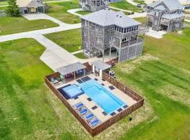 Spacious Beach House 5BR Hatteras Island home steps from OBX NC Beaches