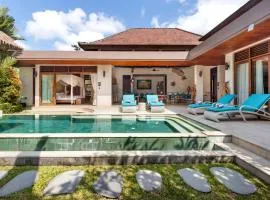 Welcome to Villa Liang, a verdant 3 bedrooms villa in Ubud