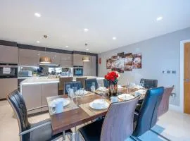 *RD7C* For your most relaxed & Cosy stay + Free Parking + Free Fast WiFi *