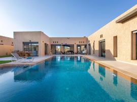 Villa Kassia , Jacuzzi, Hamman, jeux…，位于马拉喀什的度假短租房