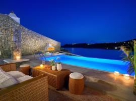 Luxurious Villa Ostria，位于埃利亚海滩的酒店