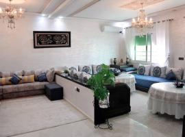 Appartement traditionnel marocain & spacieux，位于非斯的公寓