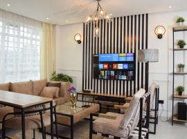 Executive Two & Three Bedroom Suites，位于纳库鲁的酒店