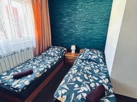 Zajazd Kasieńka pokój 2，位于奥日什的酒店