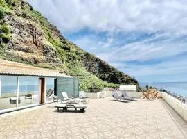 Apartment Paulo by Your Madeira Rentals