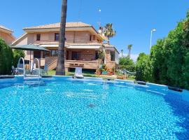 Casa en la playa，位于萨贡托的酒店