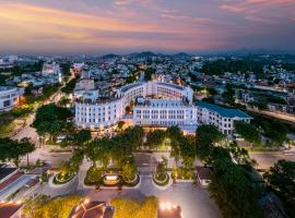 Silk Path Grand Hue Hotel，位于顺化Ho Chi Minh Museum附近的酒店