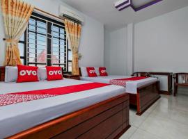 OYO 998 Loan Anh 2 Hotel，位于岘港Da Nang Bay的酒店