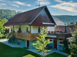 Kolpa Zupančič Vineyard Apartments - Happy Rentals，位于Stari Trg ob Kolpi的酒店