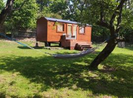 Maringotka/tiny house SEN VYSOČINA，位于Věstoňovice的酒店