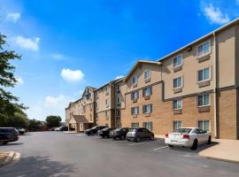 WoodSpring Suites Fort Worth Fossil Creek，位于沃思堡Fossil Creek的酒店