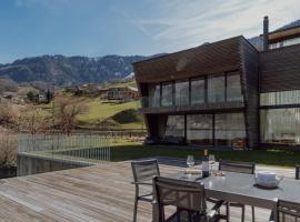 Stunning and Modern House On The Lake，位于Quarten的酒店