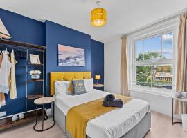 Rooms In City Centre House with Kitchen, Lounge, Garden，位于伊普斯威奇的酒店