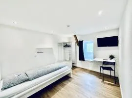 Monteurzimmer - Worker's accommodation - ZIMMERzuVERMIETEN in Bäriswil