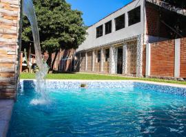 Ullanka Apart Hotel，位于恩卡纳西翁的酒店