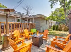 Pet-Friendly Minneapolis Home about 8 Mi to Downtown!