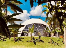 ECO GLAMPING BRASIL Santa Branca SP，位于圣布兰卡的酒店