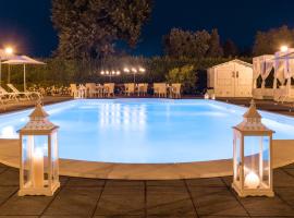 Alla Corte Delle Terme Resort，位于维泰博的带按摩浴缸的酒店
