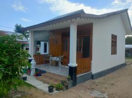 Homestay Melty Aprianti Tanjong Tinggi，位于Pasarbaru的度假短租房